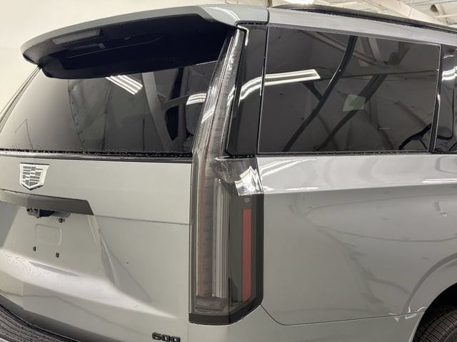 2026 Cadillac Escalade Platinum Sport - Photo 17