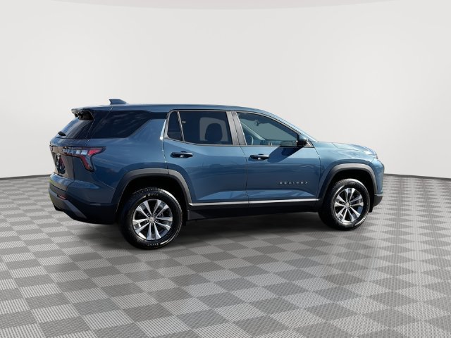 2027 Chevrolet Equinox LT - Photo 15