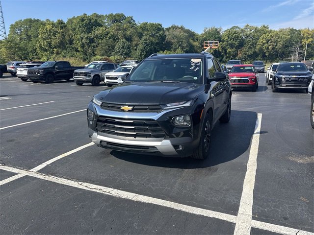 2022 Chevrolet Trailblazer LT photo 3
