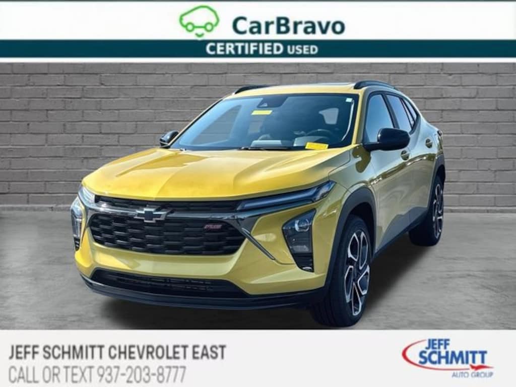 Used 2025 Chevrolet Trax 2RS SUV