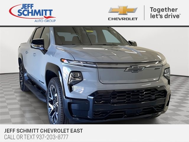 2025 Chevrolet Silverado EV RST's photo