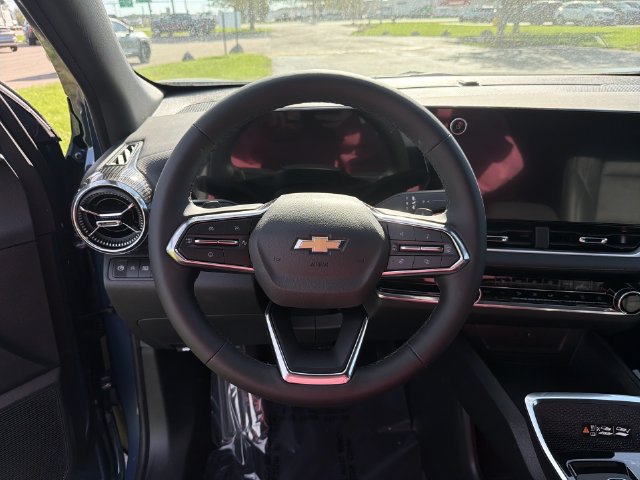 2027 Chevrolet Equinox LT - Photo 32
