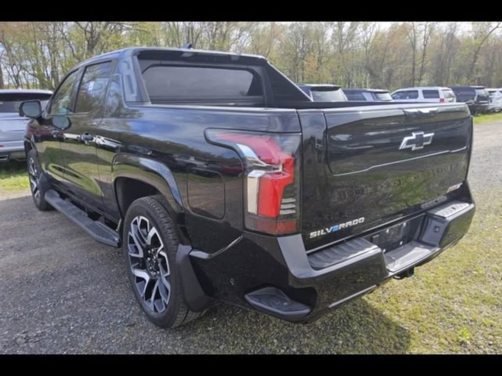 Used 2025 Chevrolet Silverado EV RST - Extended Range Truck