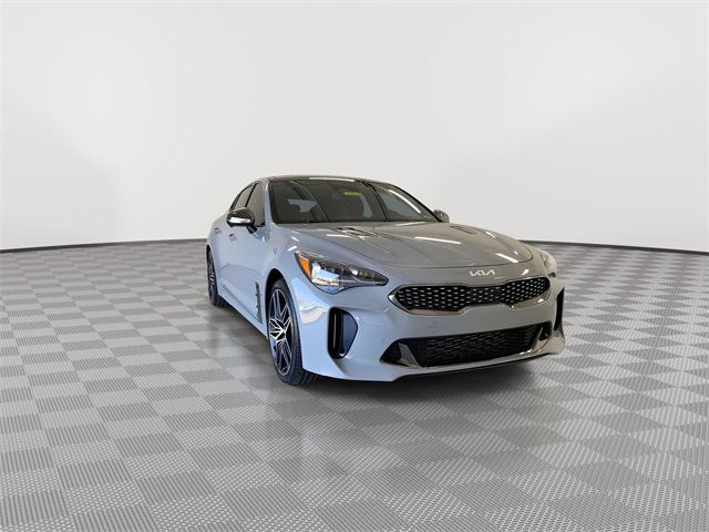2023 Kia Stinger GT2 photo 2