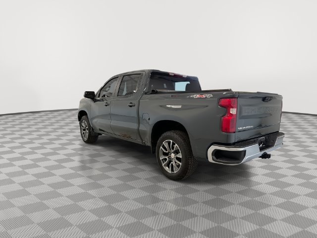 2025 Chevrolet Silverado 1500 LT - Photo 9