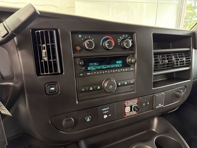 2026 Chevrolet Express Cargo Work Van - Photo 24