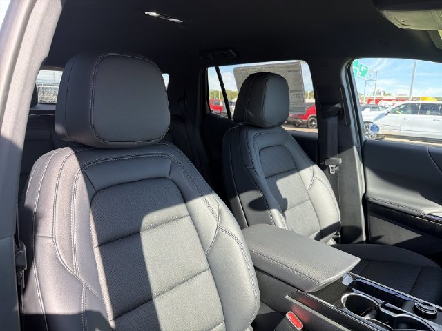 2027 Chevrolet Equinox LT - Photo 23