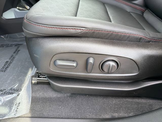 2027 Chevrolet Bolt RS - Photo 21