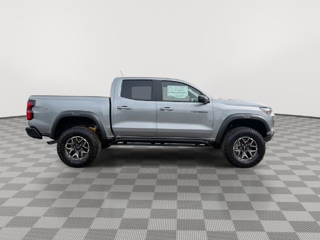 2026 Chevrolet Colorado ZR2 - Photo 16