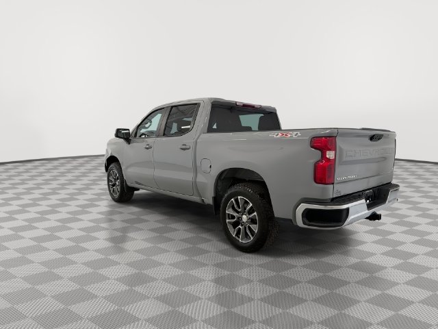2024 Chevrolet Silverado 1500 LT - Photo 9