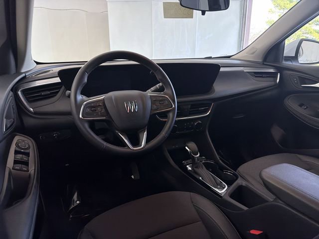 2025 Buick Encore GX Preferred - Photo 17