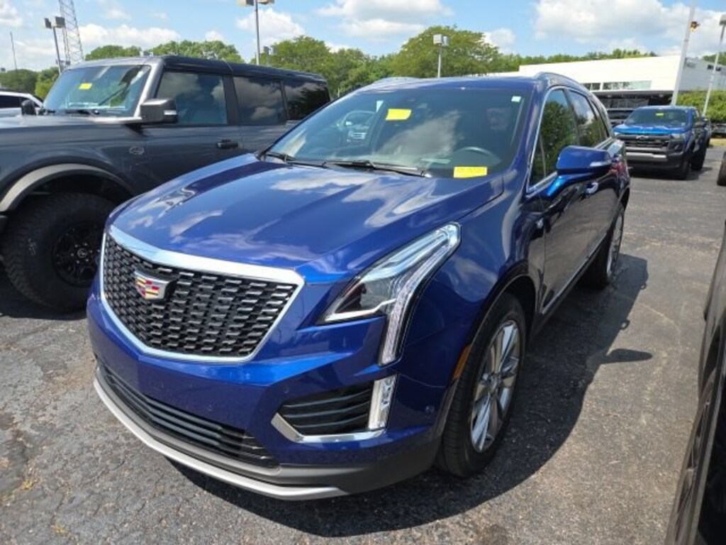 Used 2024 CADILLAC XT5 Premium Luxury SUV