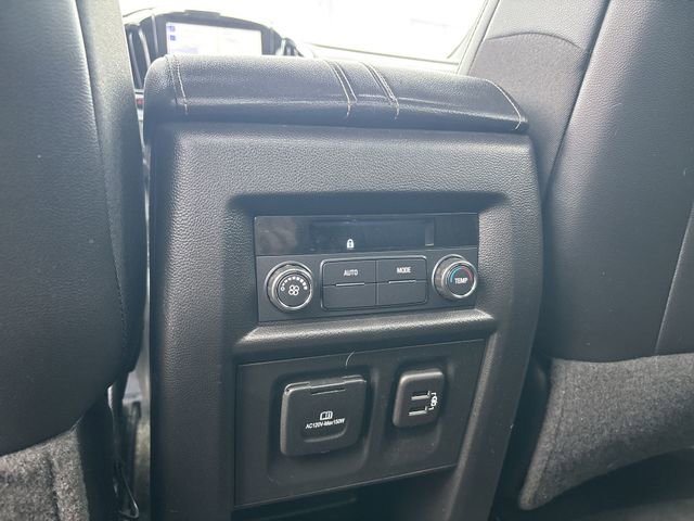 2023 Chevrolet Traverse 3LT - Photo 19