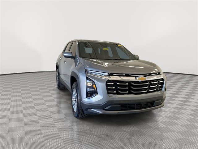 2026 Chevrolet Equinox LT photo 3