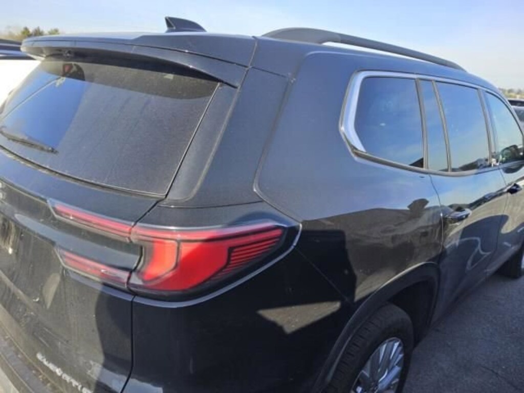 Used 2026 GMC Acadia Elevation SUV