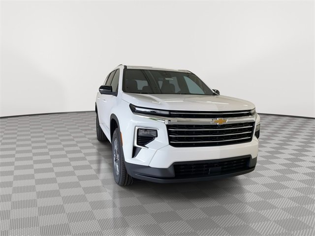 2026 Chevrolet Traverse photo 3