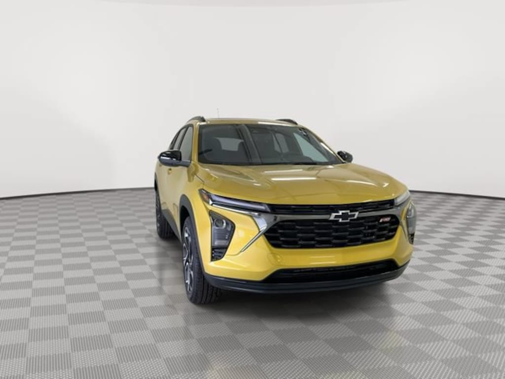 Used 2025 Chevrolet Trax 2RS SUV