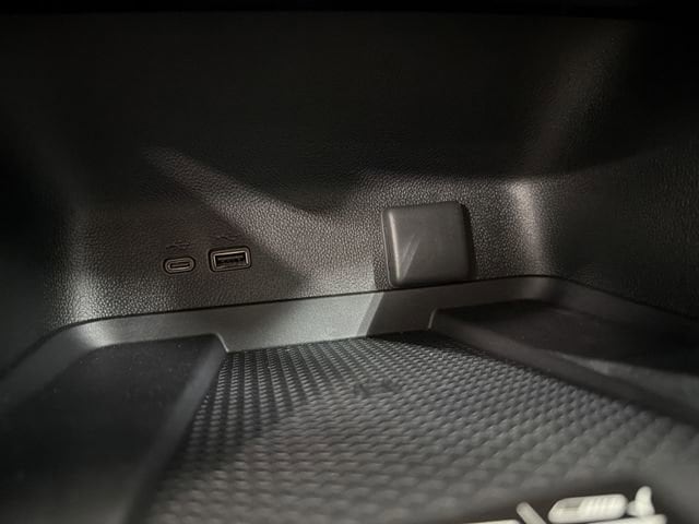 2026 Chevrolet Traverse LT - Photo 30
