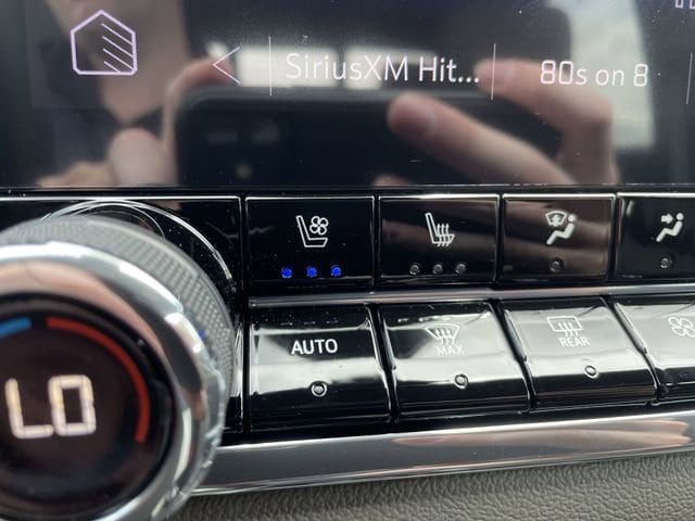 2026 Chevrolet Colorado ZR2 - Photo 35