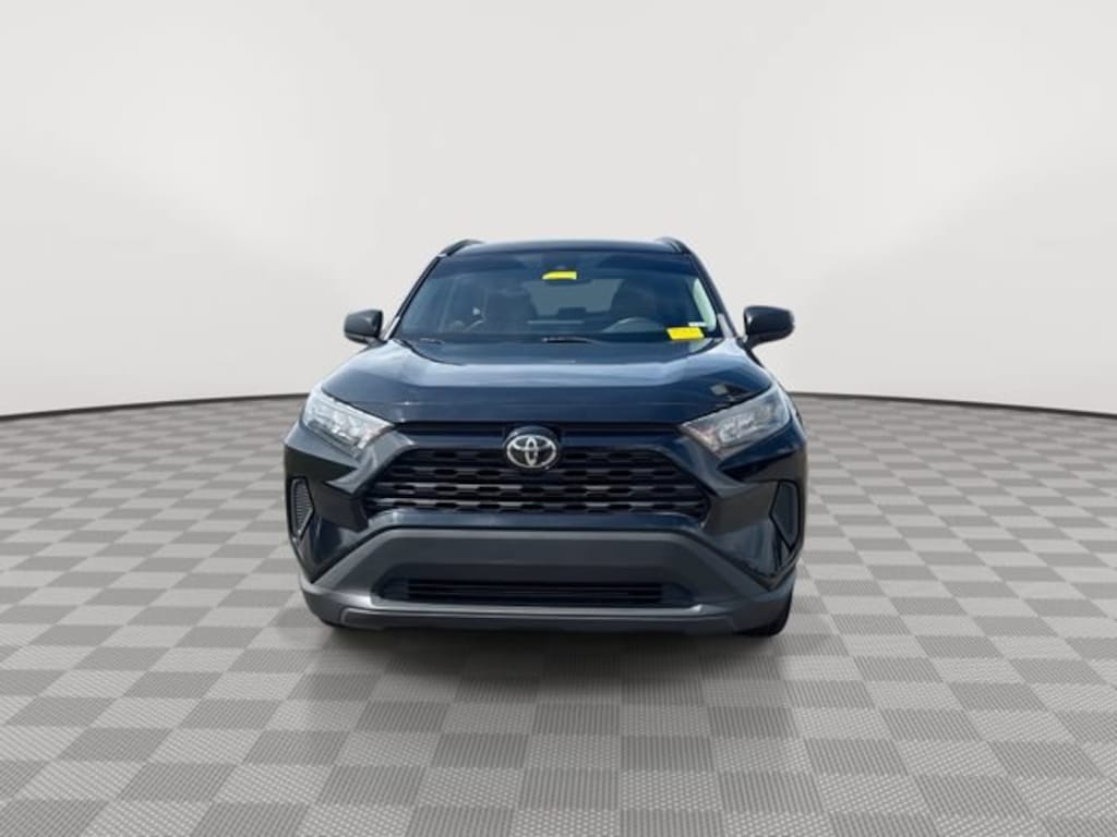 Used 2019 Toyota RAV4 LE SUV
