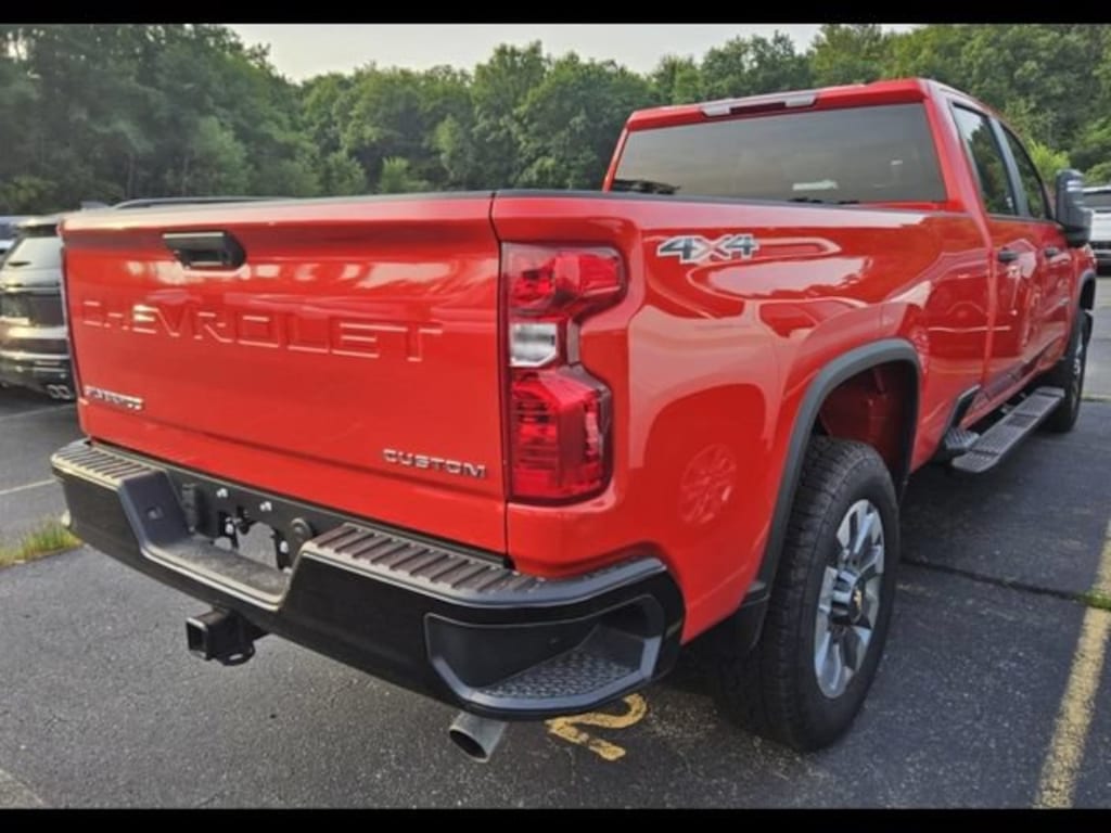 Used 2026 Chevrolet Silverado 2500 HD Custom Truck