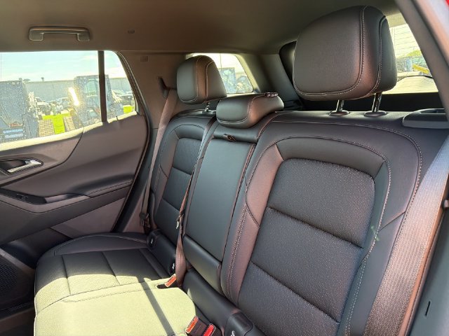 2027 Chevrolet Equinox LT - Photo 18