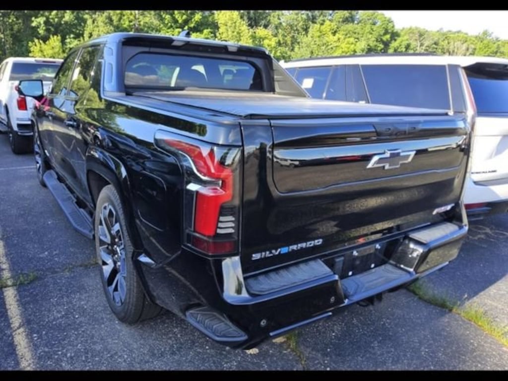Used 2025 Chevrolet Silverado EV RST - Max Range Truck
