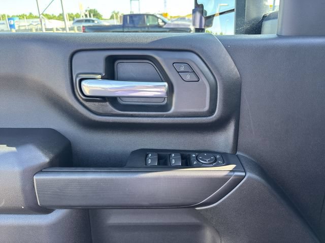2025 Chevrolet Silverado 2500HD Custom - Photo 22