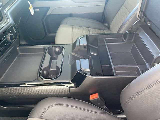 2026 Chevrolet Silverado 2500 HD ZR2 - Photo 29