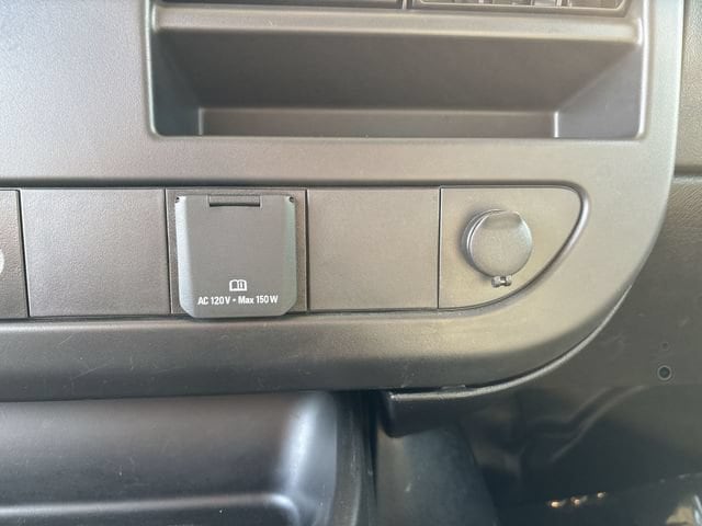2024 Chevrolet Express Cargo Work Van - Photo 24
