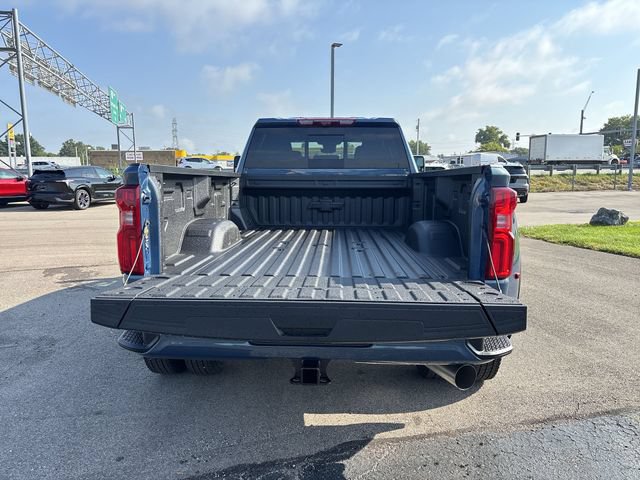 2026 Chevrolet Silverado 3500 HD High Country - Photo 19