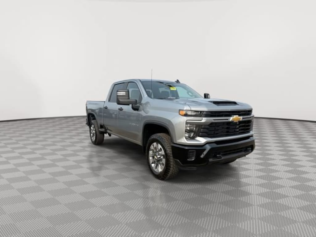 Used 2026 Chevrolet Silverado 2500 HD Custom Truck Crew Cab