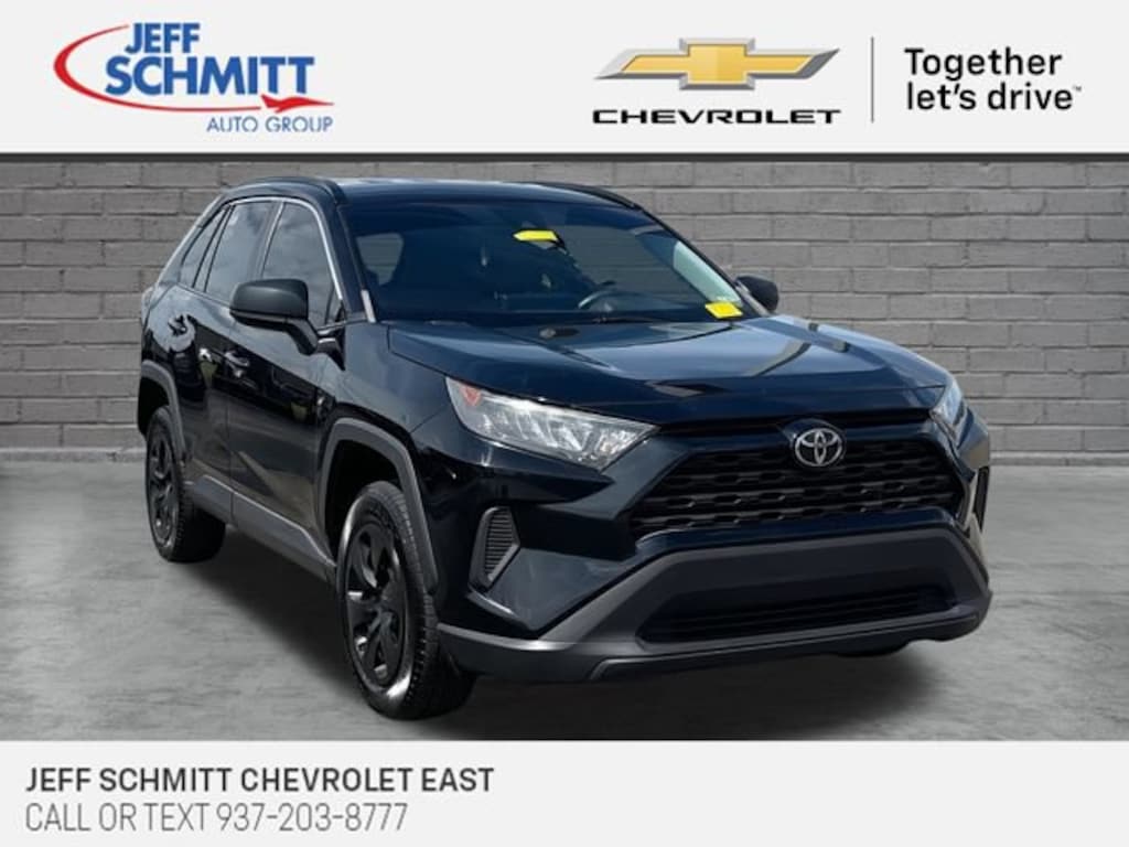 Used 2019 Toyota RAV4 LE SUV