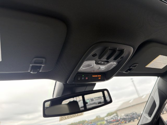 2026 Chevrolet Colorado ZR2 - Photo 36