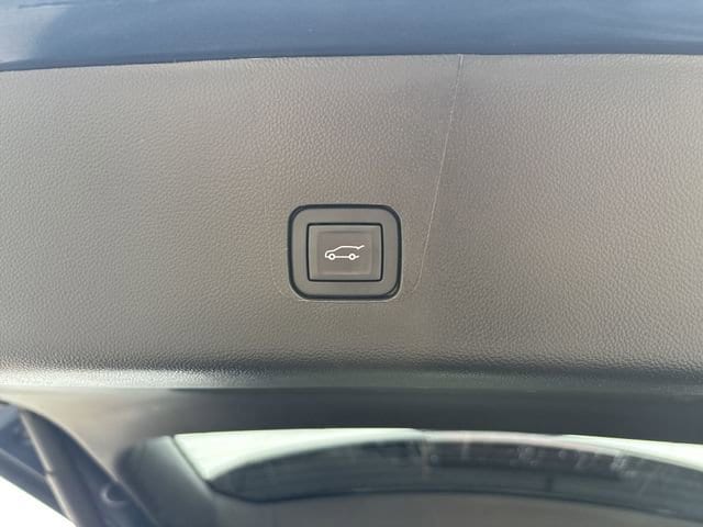 2023 Chevrolet Traverse 3LT - Photo 16