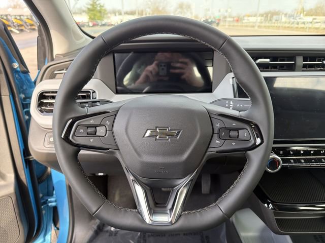 2027 Chevrolet Bolt RS - Photo 31