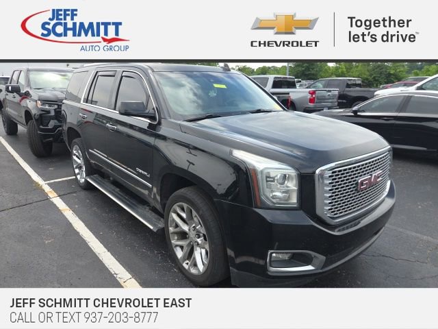 2017 GMC Yukon 4WD Denali's photo