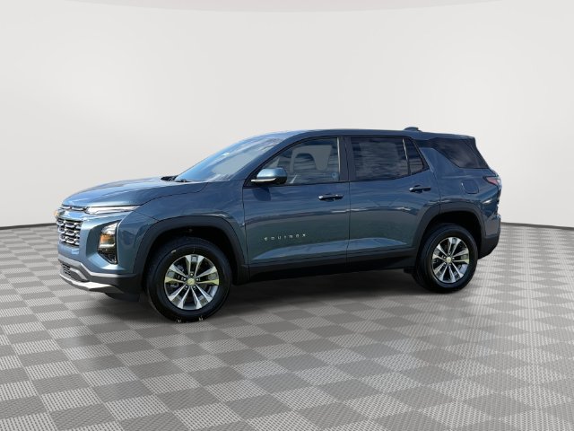 2027 Chevrolet Equinox LT - Photo 8