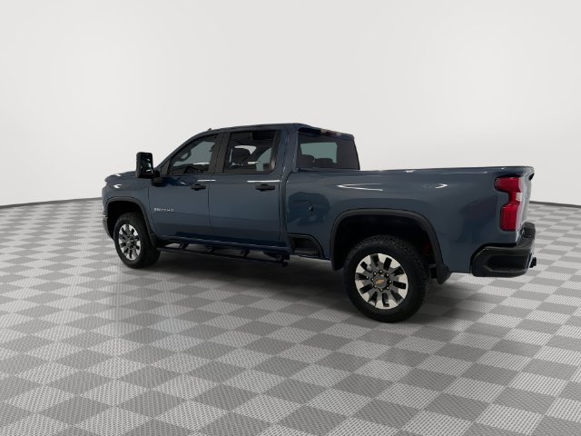 2026 Chevrolet Silverado 2500HD Custom - Photo 8