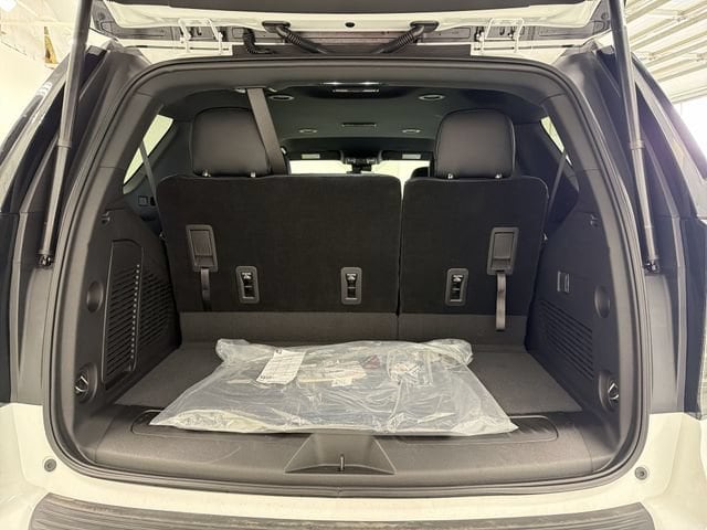 2026 Chevrolet Tahoe LS - Photo 19