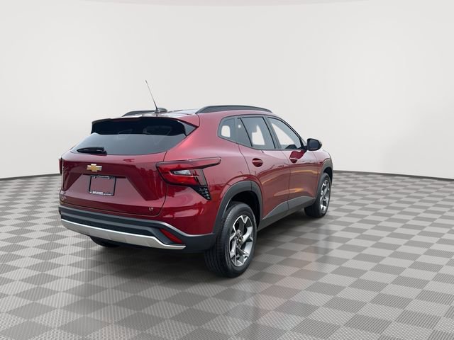 2025 Chevrolet Trax LT - Photo 11
