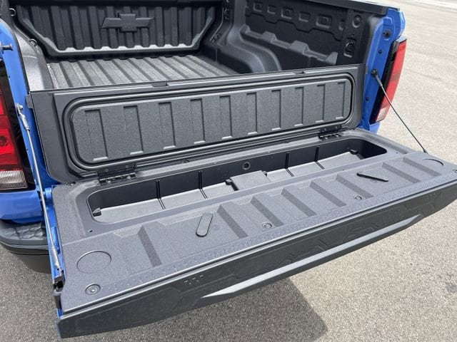 2026 Chevrolet Colorado ZR2 - Photo 20
