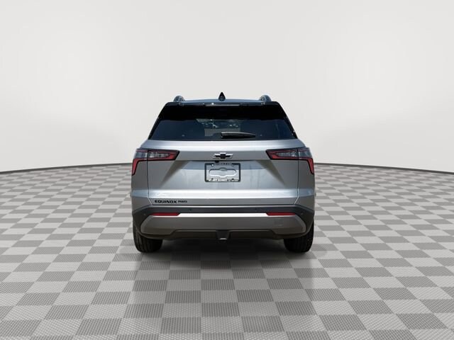 2026 Chevrolet Equinox LT - Photo 12