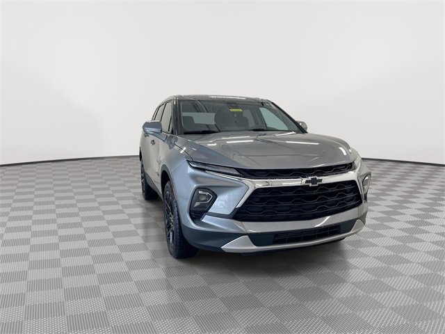 2024 Chevrolet Blazer 2LT photo 3