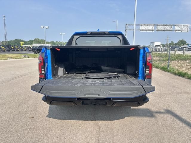 2025 Chevrolet Silverado EV RST - Photo 16