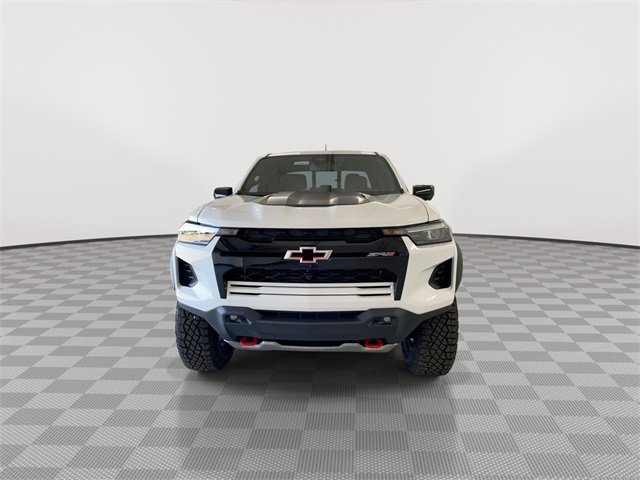 2026 Chevrolet Colorado ZR2 photo 3