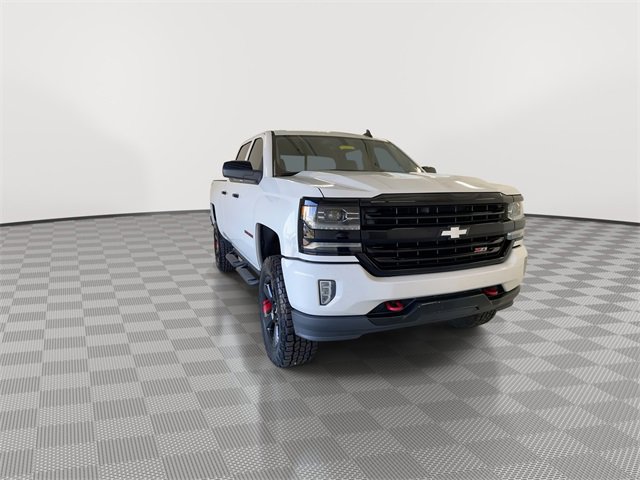2018 Chevrolet Silverado 1500 LTZ photo 3