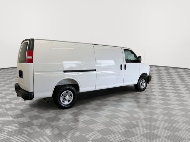 2026 Chevrolet Express Cargo Work Van - Photo 15