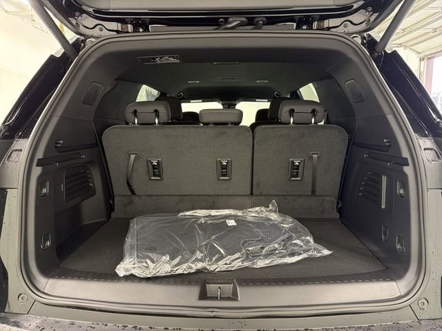 2026 Chevrolet Traverse LT - Photo 15