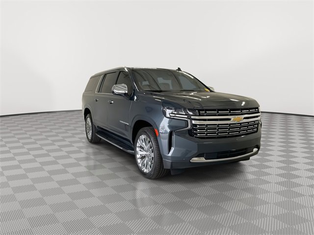 2021 Chevrolet Suburban Premier photo 2